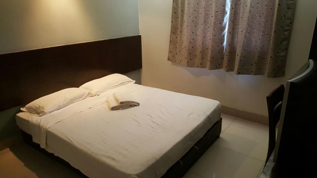 Tiong Nam Hotel Пасир Гуданг Екстериор снимка
